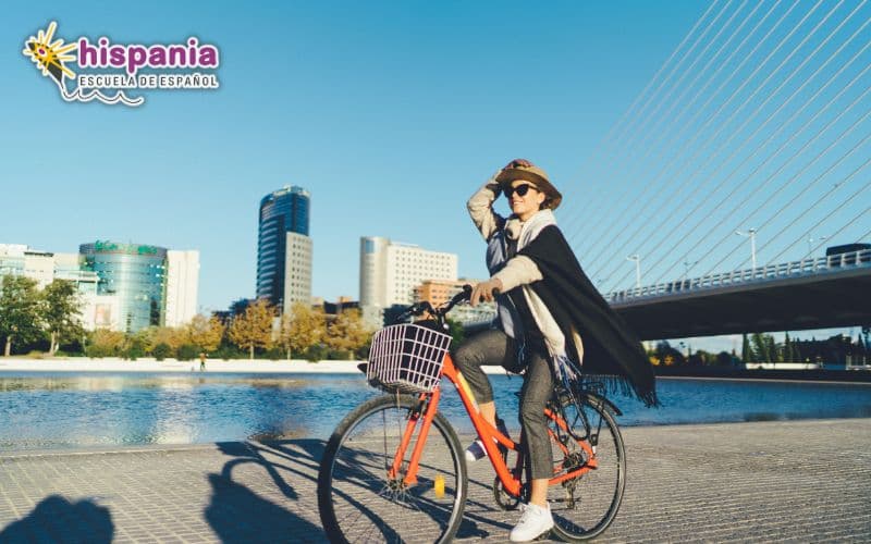 Bike routes through Valencia: discover the best routes